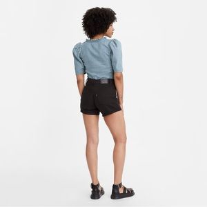 black mid-length Levi jean shorts
